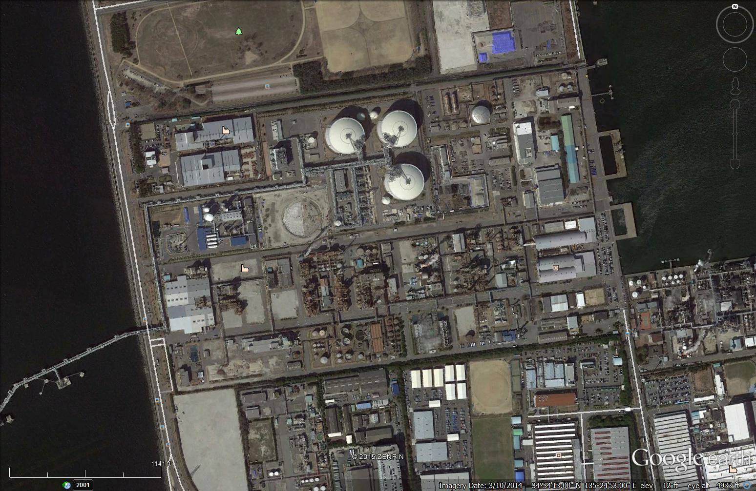 Ube-Industries-Sakai-2.jpg (6976 bytes)
