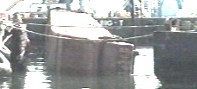 barge2.JPG (7154 bytes)